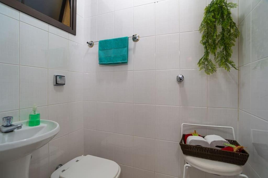 Apartamento 3 Quartos Enseada!